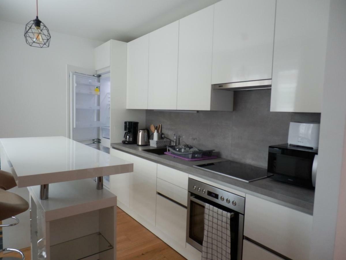 Spacious, Modern 1-Bdrm Apt Near Vic & Austria Ctr Διαμέρισμα Βιέννη Εξωτερικό φωτογραφία